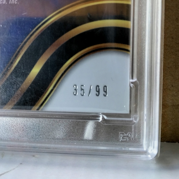 🏈🏆Lamar Jackson "Player-Worn Materials Black Patch - 35/99 Insert" Slab🏆🏈 - Picture 7 of 8